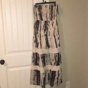 Strapless Maxi dress